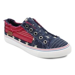 LIKE NEW Blowfish Malibu Americana Stars Slip-on Skateboarding Sneakers Size 7